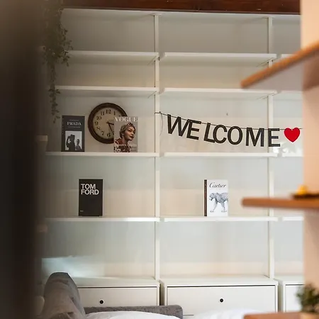 In Sarpi Vicino Metro M5 Apartament