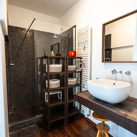 Apartament In Sarpi Vicino Metro M5 Mediolan